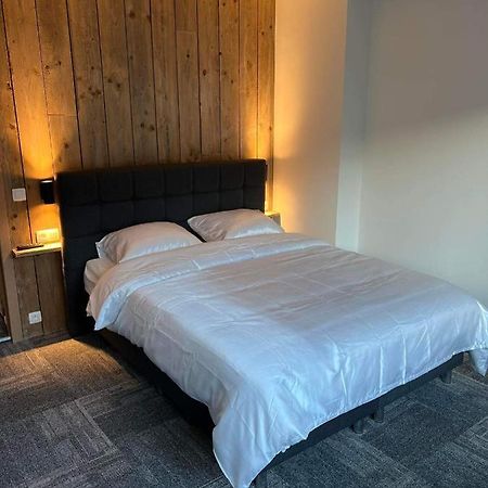 Nieuwe Kamer In Centrum Brugge Met Badkamer ! Exterior foto