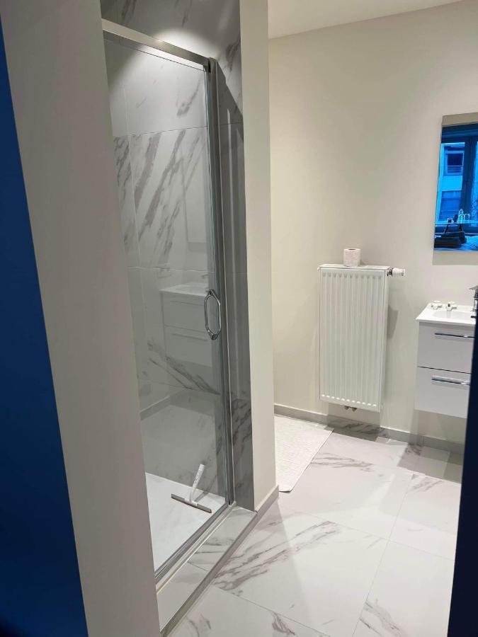 Nieuwe Kamer In Centrum Brugge Met Badkamer ! Exterior foto