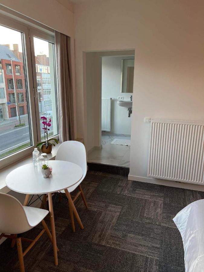 Nieuwe Kamer In Centrum Brugge Met Badkamer ! Exterior foto